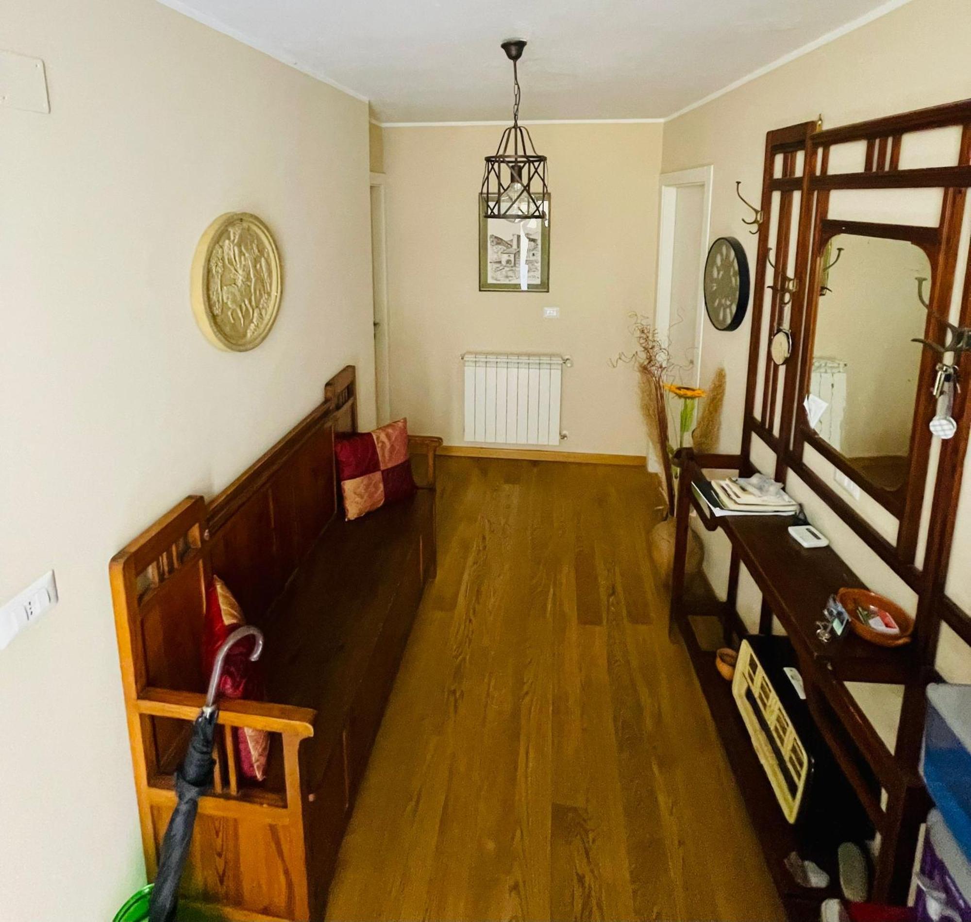 מונטאלבאנו אליקונה San Nicolo Holiday Home מראה חיצוני תמונה