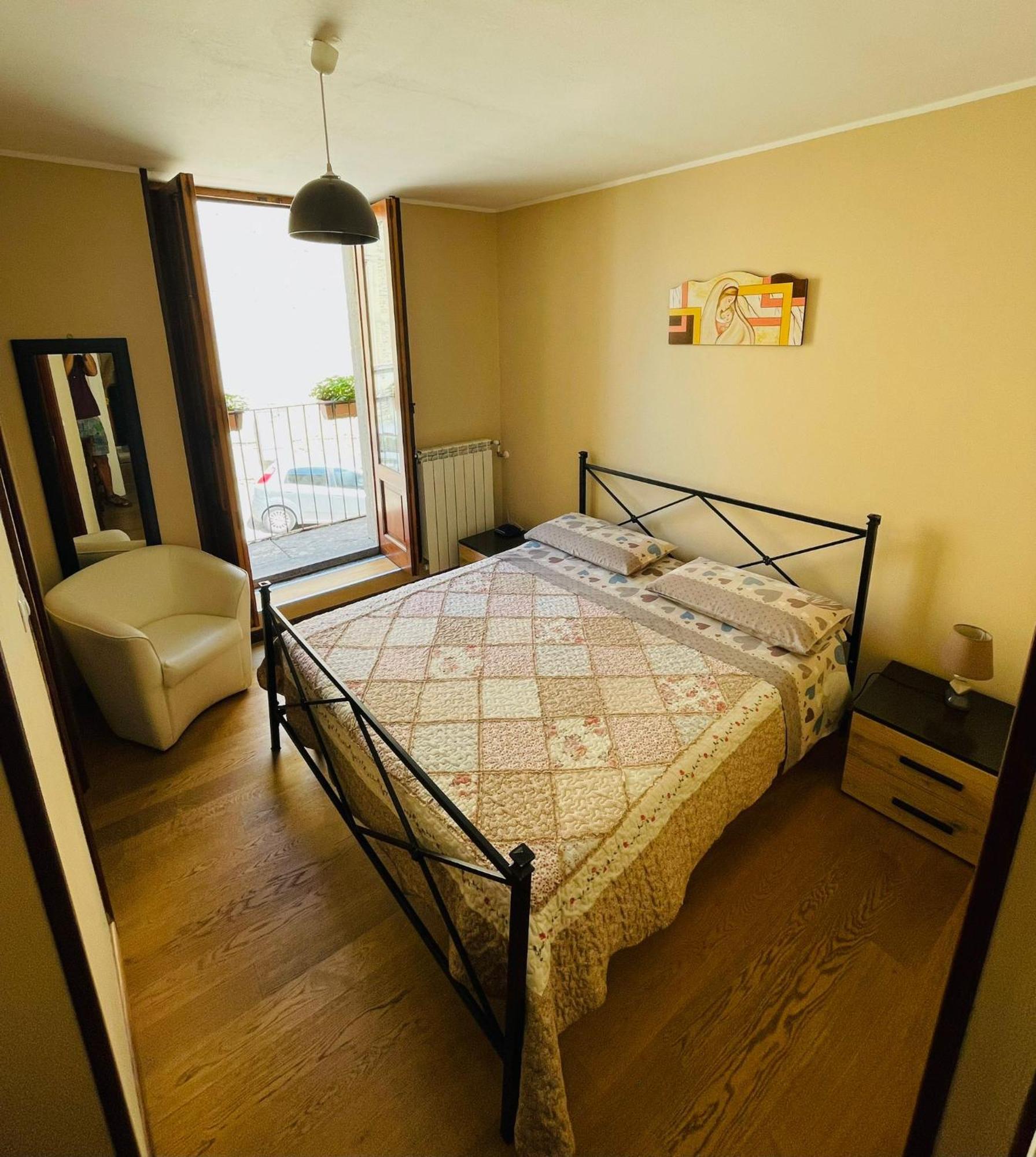 מונטאלבאנו אליקונה San Nicolo Holiday Home מראה חיצוני תמונה
